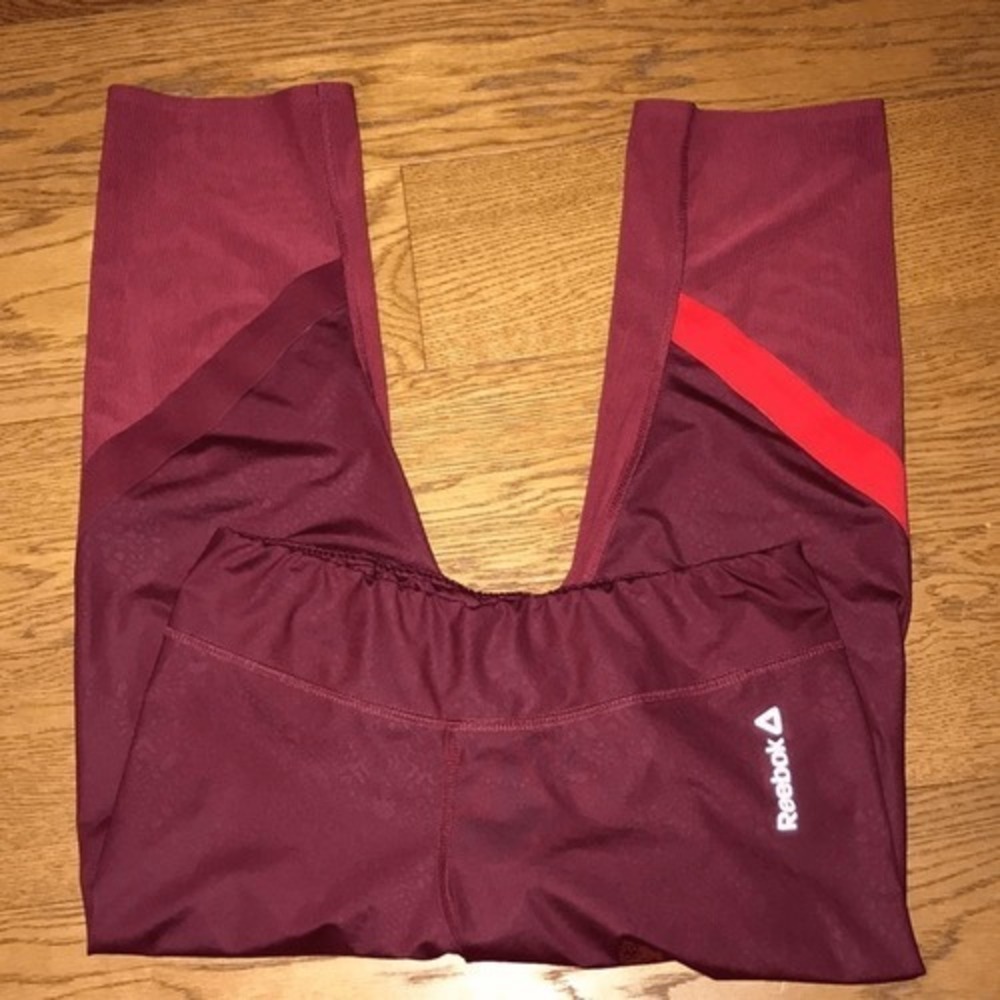 Reebok Speedwick Women Burgundy Colorblock Athletic Training Leggings Small